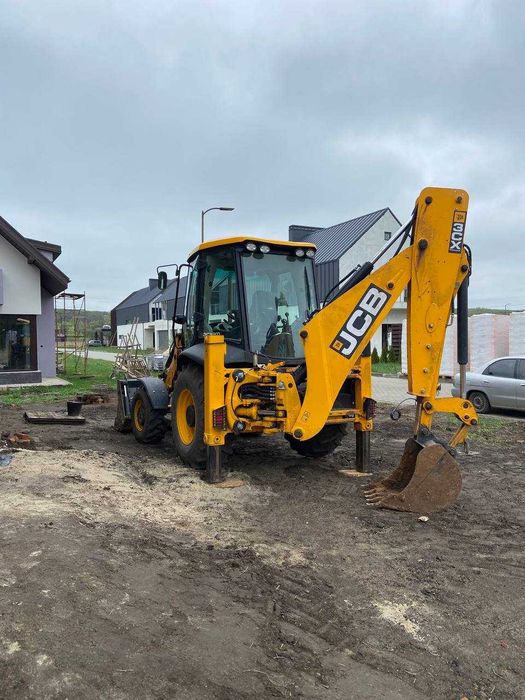 Екскаватор навантажувач JCB 3CX