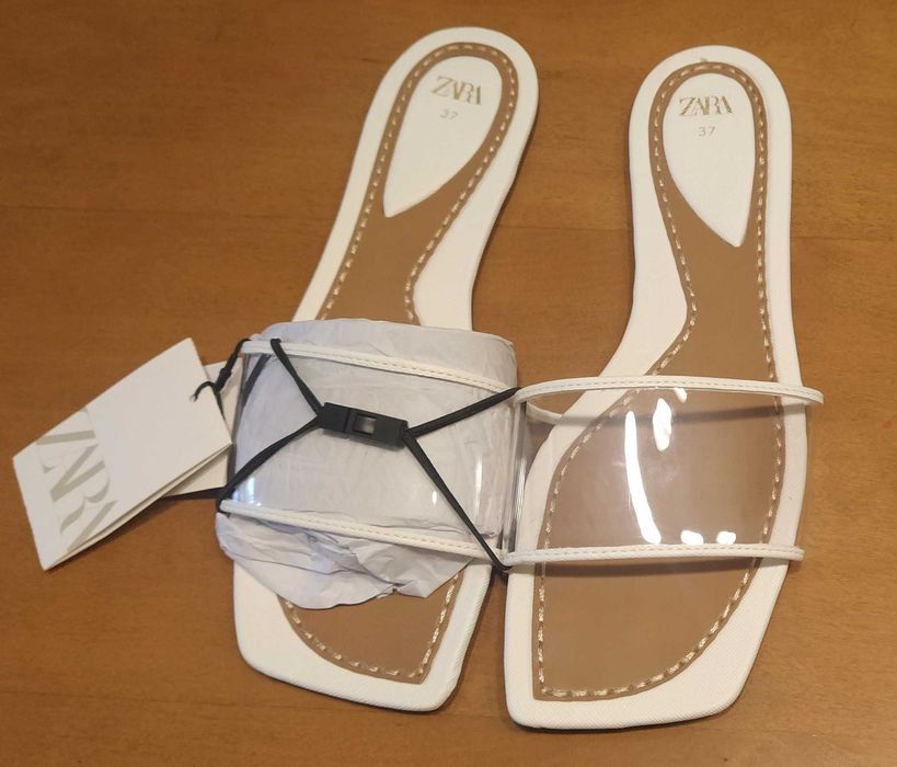 Sandálias Zara. Novas! NR 37