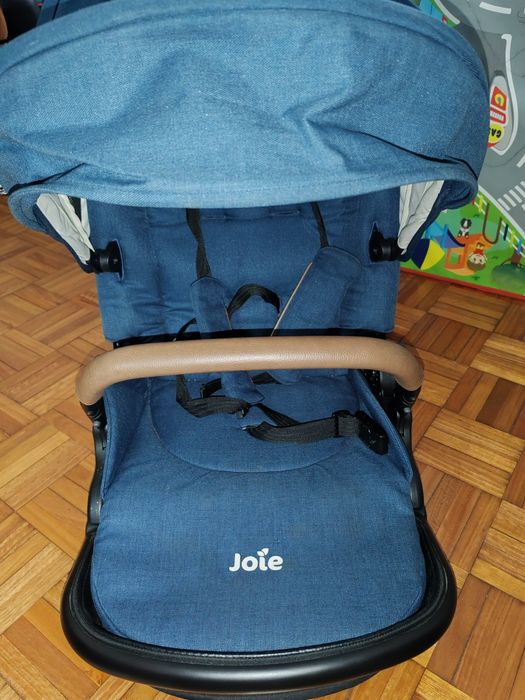 Carrinho bebé mais acessórios