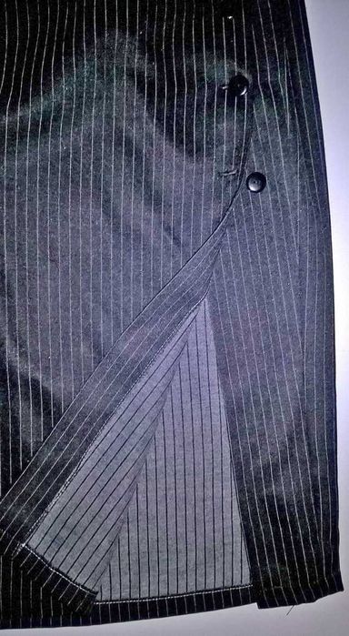 Saia Comprida Preta Invulgar e Elegante, como Nova