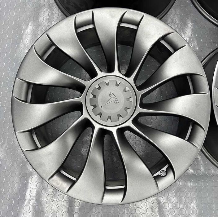 Jantes 21" Originais Tesla Model Y Uberturbine 5x114.3