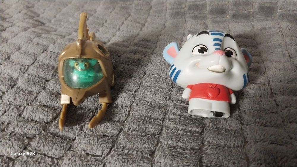 Іграшки з полтавського McDonalds різних років