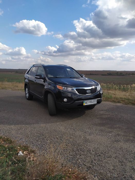 Продам КІА соренто бензин 2,4,ідеальний стан.