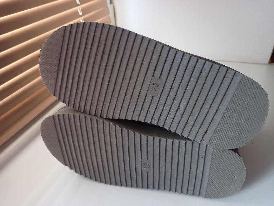 Уггі на платформі жіночі