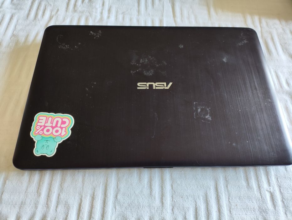 Portátil ASUS X540SA