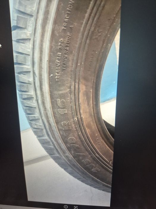 2 Pneus 235/70R16