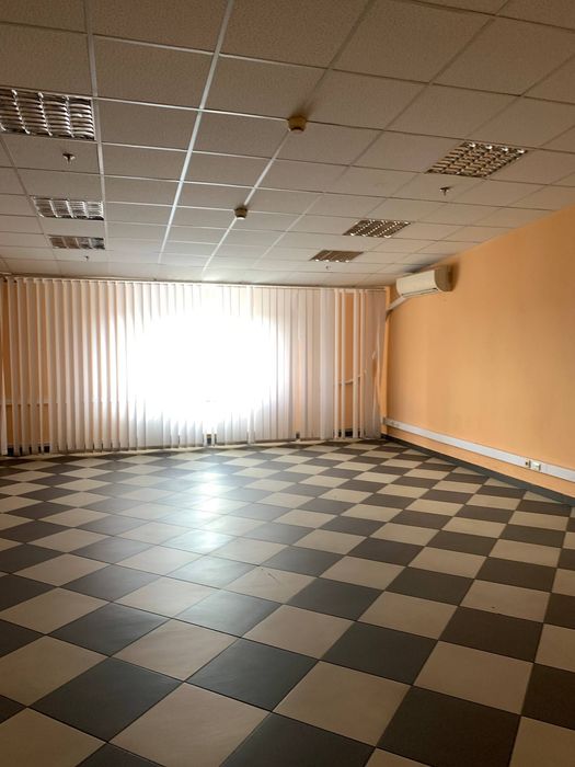 Оренда офісу 54 м² біля Муніципального ринку в місті Вінниця– генератор, газове опалення - Вид 2