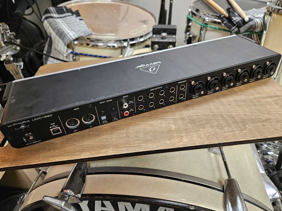 Behringer UMC1820