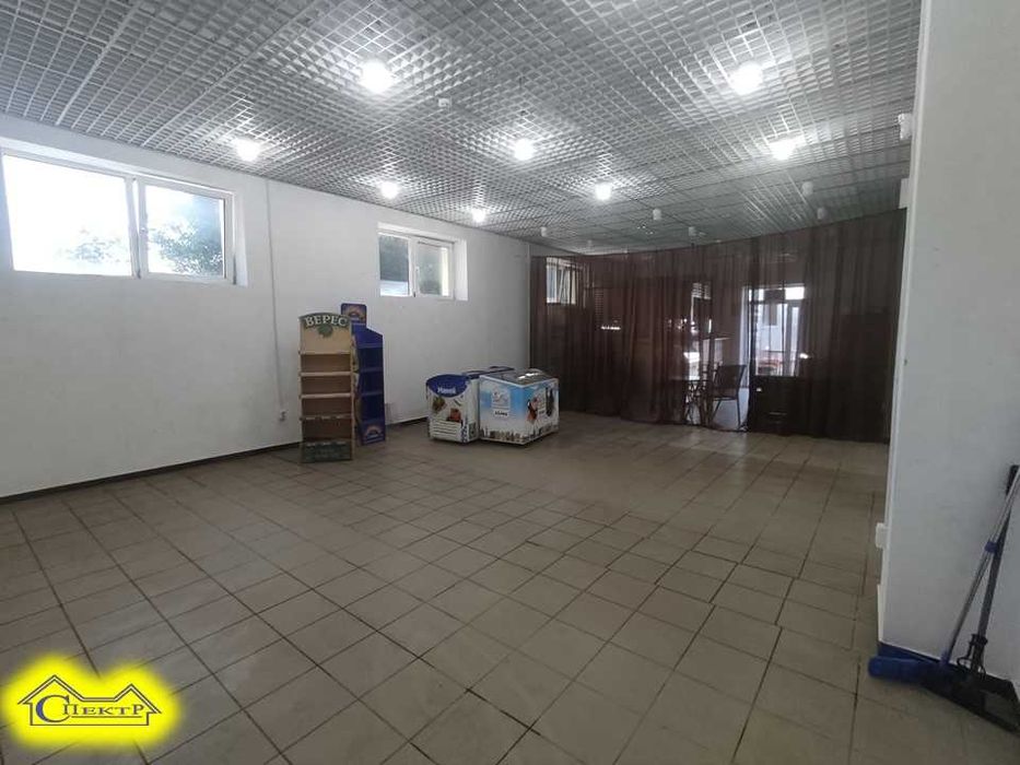 60кв.м. навпроти ринку Залізничний Вокзал