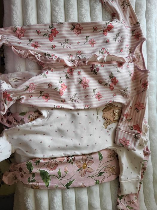 Набір костюмчиків для немовлят next