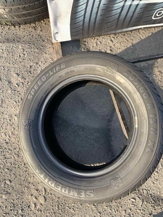Шини 205/60 R15 пара Semperit 7,5мм літо.