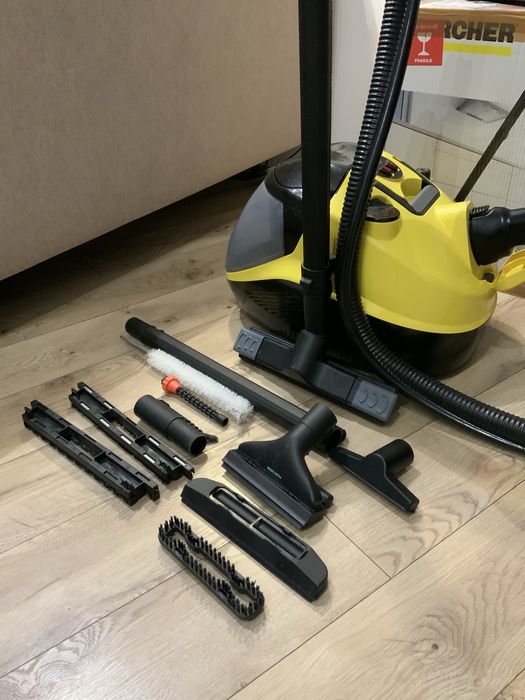 Odkurzacz parowy Karcher sv7