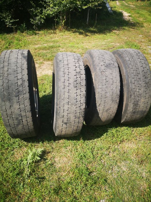 Шини 315/ 70 r22 5 запаска