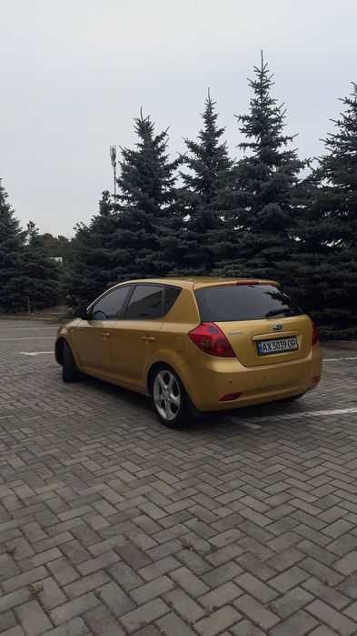 Киа Сид 2007 года
