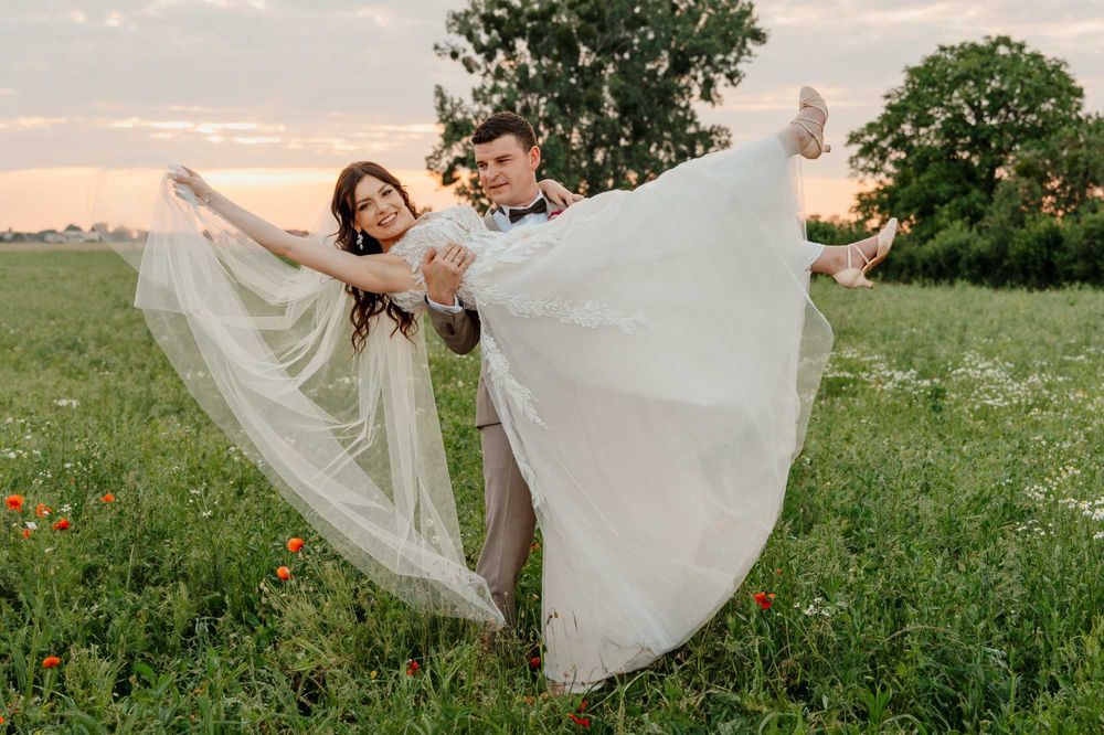 Suknia ślubna,kolekcja 2024