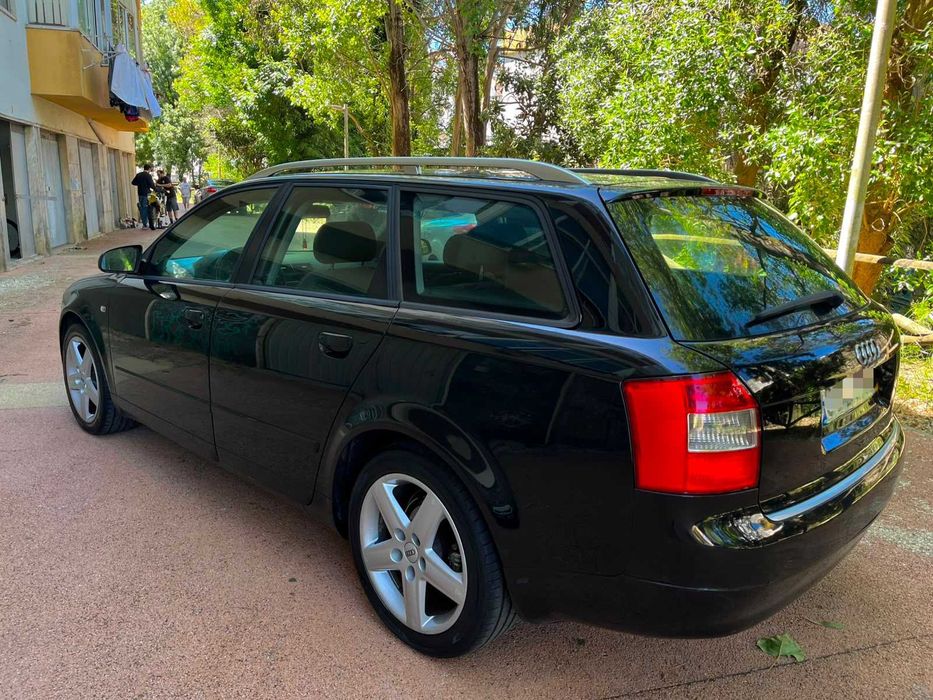 Audi A4 1.9TDI 130cv Sport - Muito Estimada - 2003