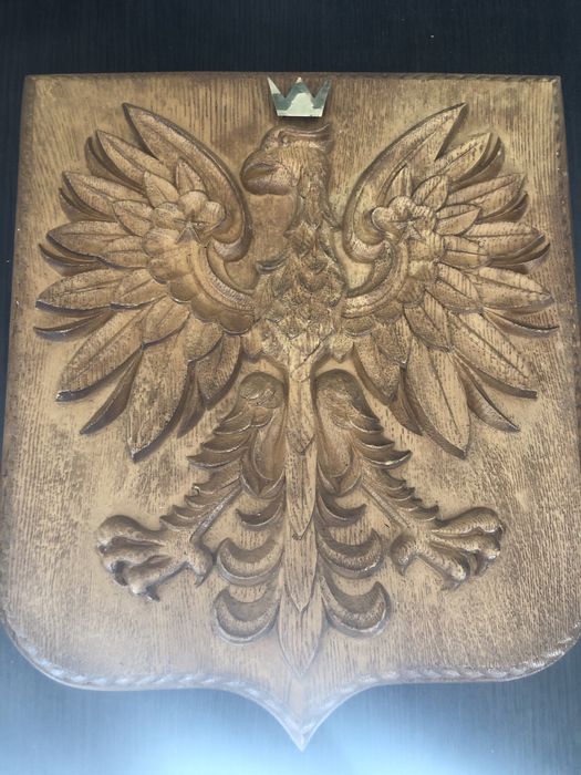 Unikatowy Orzeł w koronie