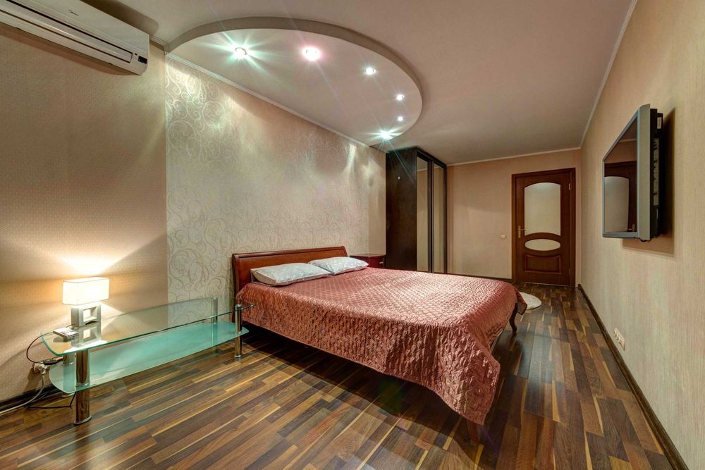 Апартаменты 3к в новом доме, Печерский р-н, (м. Дружбы Народов)