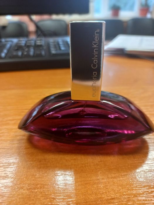 Парфумована вода euphoria Calvin Klein