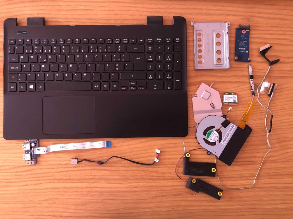 Várias peças portátil Acer E5-511 series