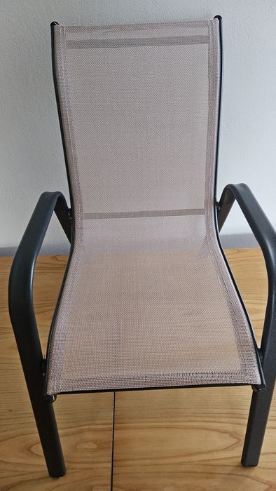 Krzeslo ogrodowe dla dziecka