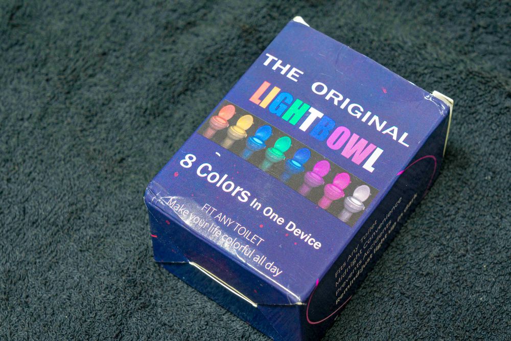 Sensor de movimento para luz colorida de sanita.