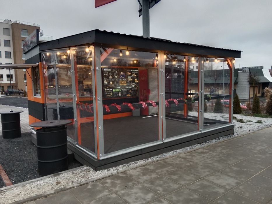 Plandeki na tarasy i zabudowy róznorodne