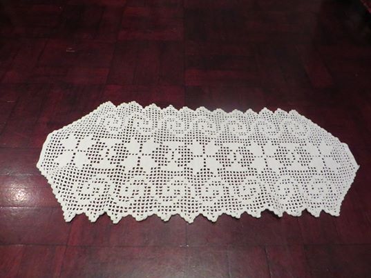 Napron em Renda feito á mão