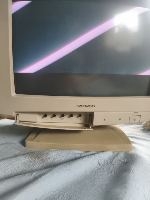 Monitor CRT Daewoo 14" (1995r.) CMC-1424X / Sprawny / Retro PC VGA