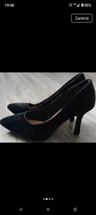 Czółenka na szpilce 37welurowe czarne Bodyflirt