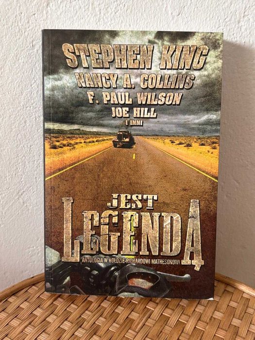 Zbiór opowiadań Jest legendą -