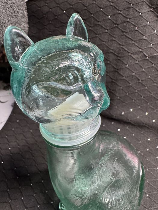 Стеклянный графин винтаж