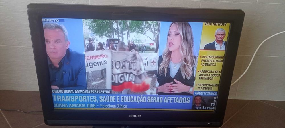 Vendo duas TVs de 32 polegadas
