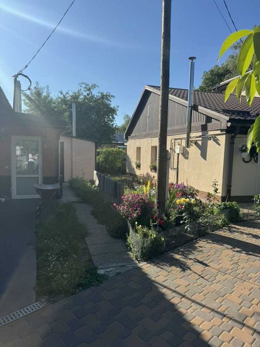 Частина будинку в центральній частині міста