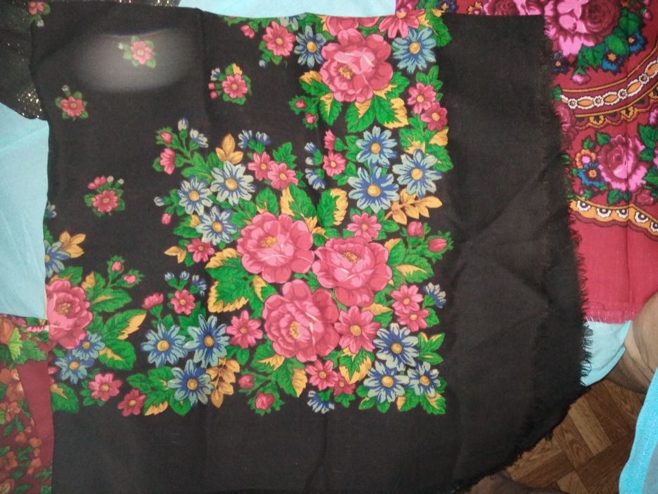 Хустка, платок українські