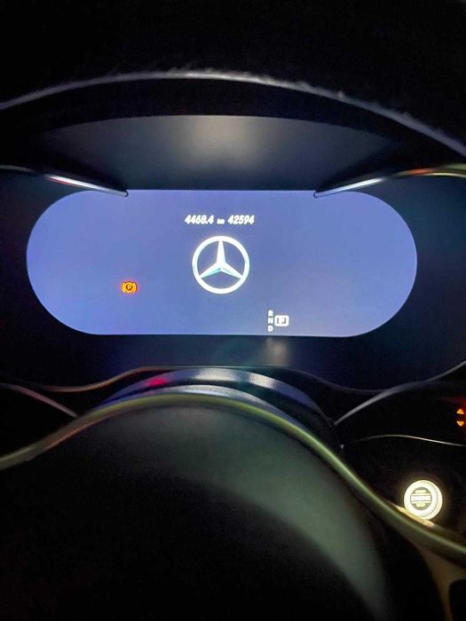 Vendo Mercedes-Benz GLC 220D bom estado