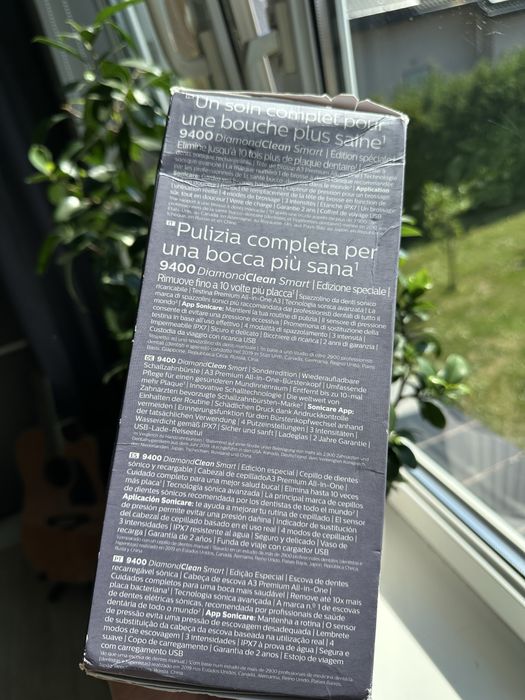 Szczoteczka elektryczna Philips Sonicare DiamondClean 9400 HX9917 90