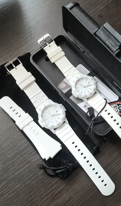 Жіночий швейцарський годинник Luminox 0307.WO