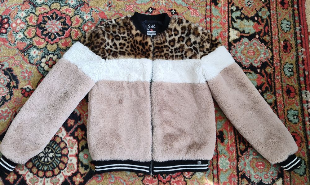 Бомбер для девочки