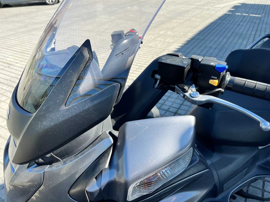 Suzuki Burgman 650 Executive