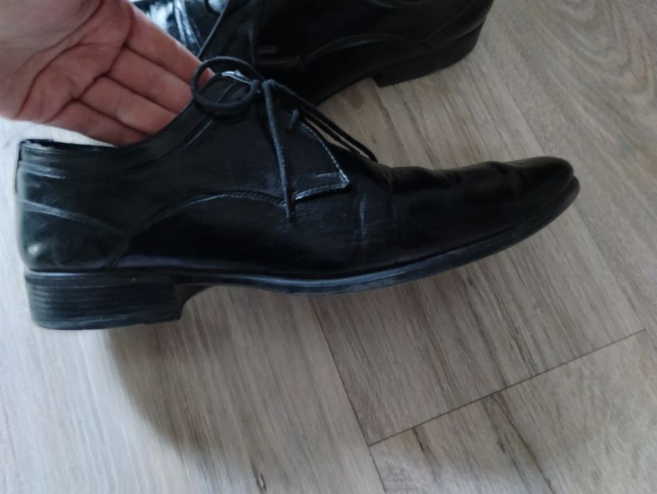 Buty męskie garniturowe , galowe czarne.