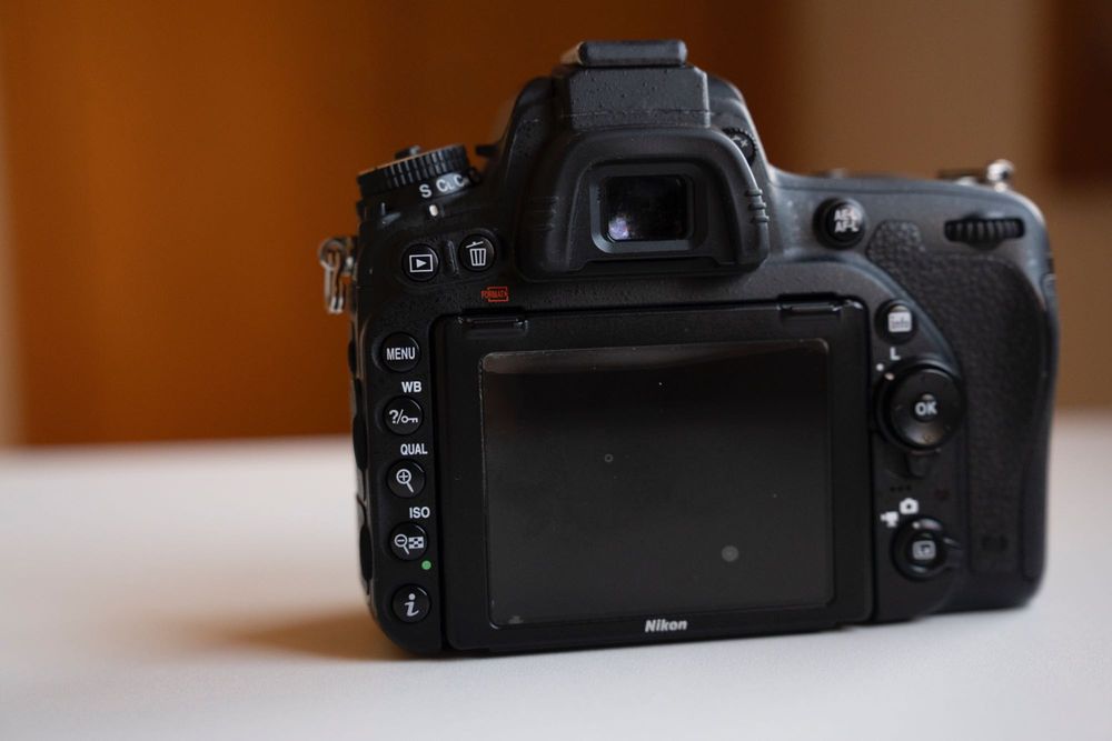 câmara fotográfica - Nikon D750