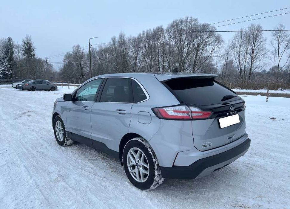 Ford Edge 2022 року
