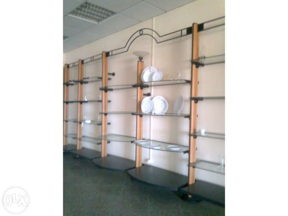 Estantes Prateleiras Expositores