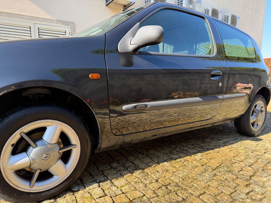 Renault Clio 1.9d