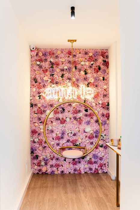 Mobiliário de estética e cabeleireiro