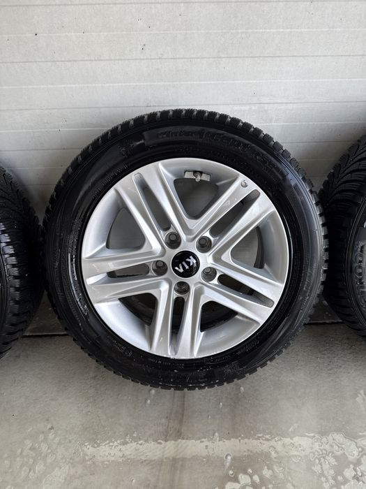 Alufelgi kia Ceed 5x114,3 16 cali z oponami zimowymi 205/55-16 TPMS