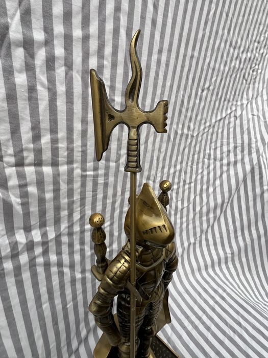 Akcesoria kominkowe mosiężne rycerz Antyk Vintage dokoracja