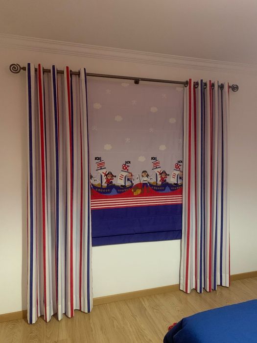 Cortinados em bom estado