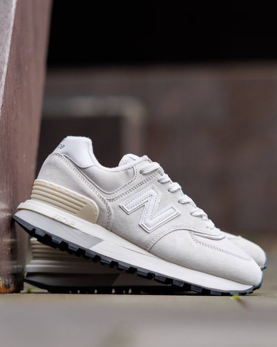 Жіноче зимове взуття New Balance 574 Legacy Black White